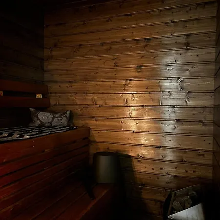 Appartement Row House In *